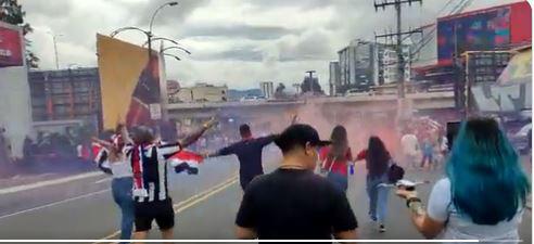 Tambores, bailes,  el pitbull disfrazado y mucha alegría en Costa Rica tras lograr su clasificación al Mundial de Qatar 2022