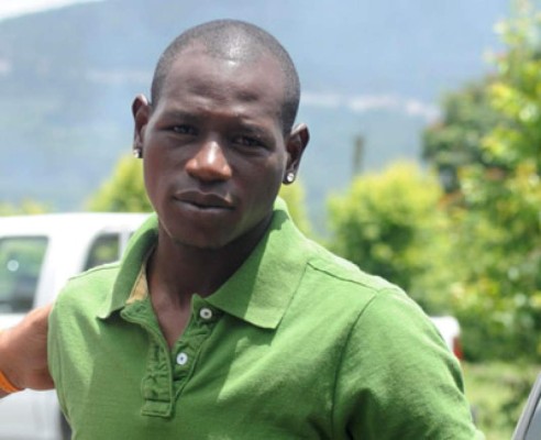 Futbolistas hondureños que poco a poco se van alejando de las canchas