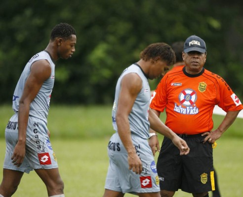 FOTOS: Ramón 'Primitivo' Maradiaga, un técnico trotamundos
