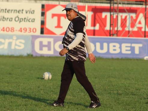Jhon Jairo López tiene claro cómo fulminar un invicto: “Al Olimpia hay que matarlo hasta el minuto 95 o todo lo que descuente el árbitro”
