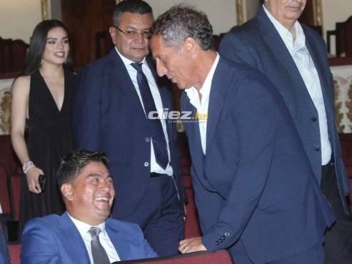 Pedro Troglio y Reynaldo Tilguath en la gala de los Premios DIEZ. FOTOS: Mauricio Ayala | Alex Pérez | Emilio Flores.