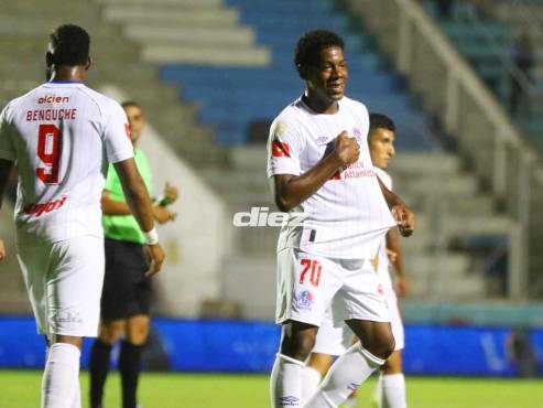 Tropezón del Olimpia ante Real Sociedad y varios se le acercan en el liderato sobre la recta final del torneo; Un 'Virus' los vacunó