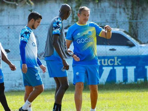 La Tota Medina se llevará a Juan Bertani al Marathón, donde también trabajó con él en Motagua.