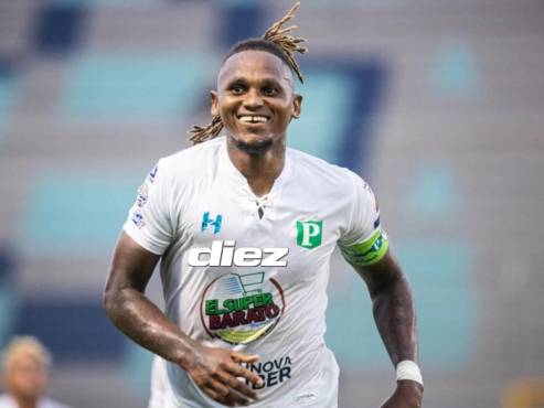 Así celebró Georgie Welcome su anotación en el Estadio Morazán. (FOTO: Mauricio Ayala)