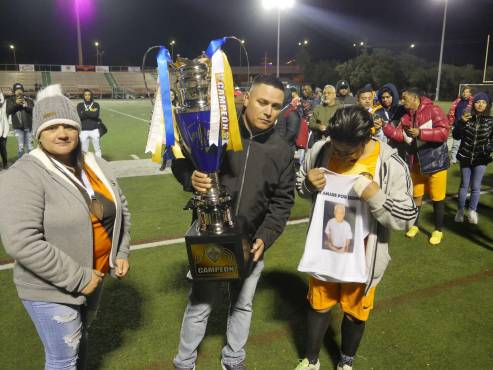 Javier Portillo sigue activo y se corona campeón con la Naranja Mecánica en la Liga de New Orleans