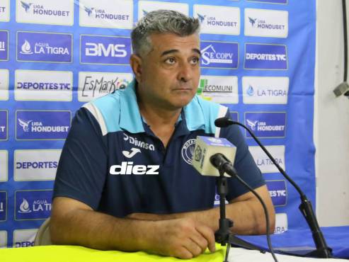 Diego Vázquez restó importancia a la Liga Nacional, torneo donde el Motagua está haciendo un papelón.