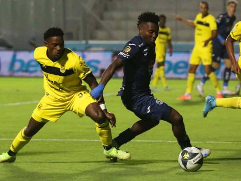 Motagua derrota al Real España con golazo del Zapatilla Mejía, pero deja abierta la serie de semifinales