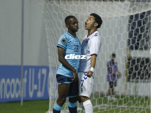45’: FINAL DEL PRIMER TIEMPO: HONDURAS 0-0 PUERTO RICO. FOTOS: Mauricio Ayala | Neptalí Romero.