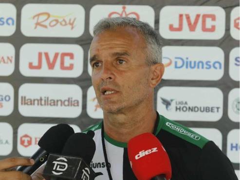 Pablo Lavallén advirtió que Platense es un rival de cuidado en el Apertura 2025. FOTO: Neptalí Romero.