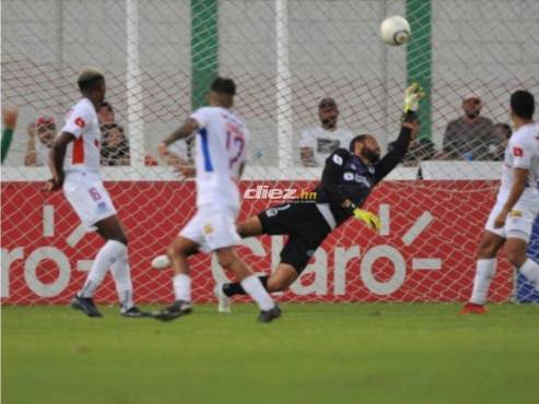 Edrick Menjívar ha sido una de las figuras del clásico entre Olimpia-Marathón. FOTO: Marvin Salgado.