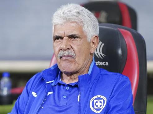 ¿Ya tienen al sustituto? El Cruz Azul de México despide al técnico brasileño Tuca Ferretti