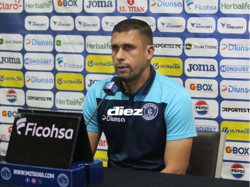 Júnior Izaguirre aseveró que este es el Motagua que más le gusta. FOTOS: Marvin Salgado | José Aníbal Vásquez.