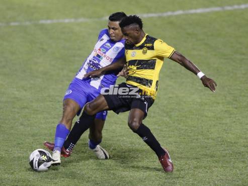 Victoria sacó oro del estadio Olímpico de San Pedro Sula frente a Real España. FOTO: Neptalí Romero | Mauricio Ayala.