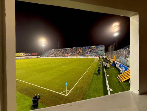 Otra panorámica del estadio Morazán en estos instantes.