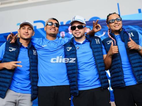 Fila, Supremo, Mr Jc y Davis Flow fueron los seleccionados que asistieron a la conferencia de prensa.