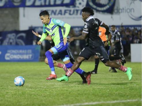 Motagua no pudo ante Olancho FC en el Estadio Marcelo Tinoco. FOTO: Marvin Salgado.