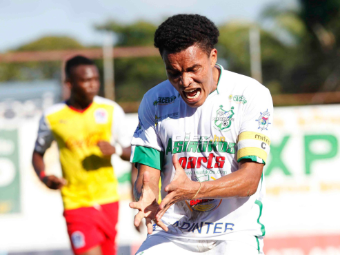 ”Rambo” de León jamás escondió su amor por los colores del Platense de Puerto Cortés.
