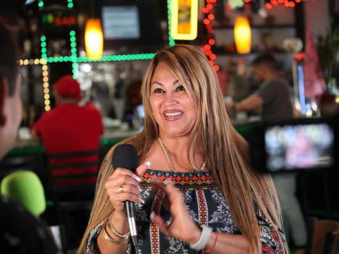 Alba atendió a DIEZ en su restaurante en Miami. Foto José Armando Rodríguez.