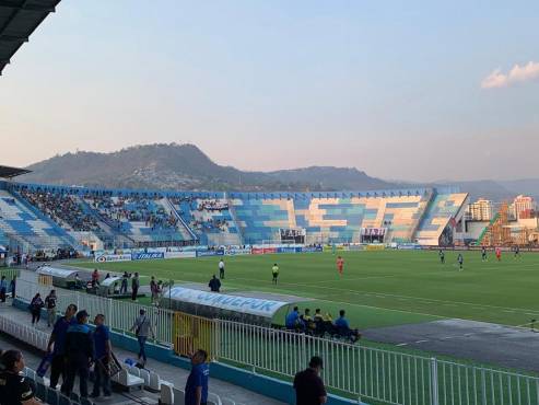¡Hattrick de Agustín Auzmendi y Motagua apabulla a la Real Sociedad y desplaza a Olimpia del segundo lugar!
