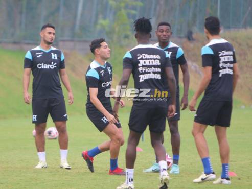 Honduras encaró su tercer día del segundo microciclo en el CAR. FOTO: Andro Rodríguez.