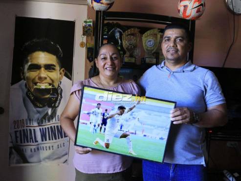 Los padres de Luis Palma están orgullosos de los logros que sigue obteniendo su hijo.