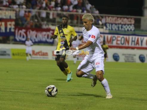 José Mario Pinto anotó uno de los tres goles de Olimpia ante Génesis en Comayagua. FOTO: Andro Rodríguez.