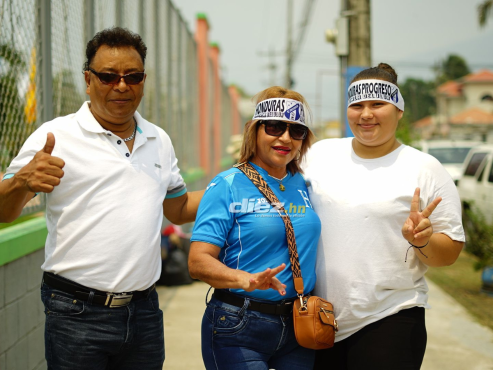 Las familias de la Perla del Ulúa se hacen presente en el recinto progreseño. FOTO: Mauricio Ayala.