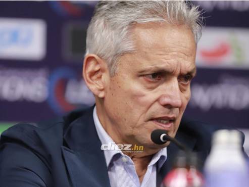 Reinaldo Rueda pidió disculpas tras la dolorosa derrota de Honduras ante Costa Rica. FOTO: Karla López.