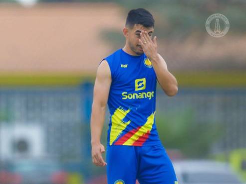 Jonathan Rubio con los colores del Petro Atlético de la primera división de Angola. FOTO: PA.