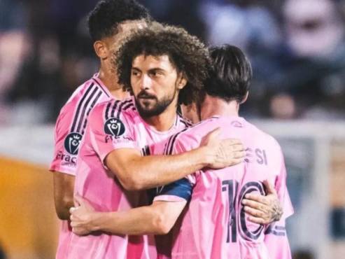 Maximiliano Falcón junto a Lionel Messi en el Inter Miami de la MLS.