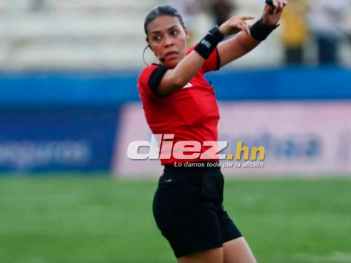 Melissa Pastrana retorna a arbitrar un partido de la Liga Nacional. La mundialista será la juez del Olimpia - Marathón en el Carlos Miranda de Comayagua.
