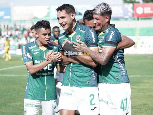 Así festejó Sebastián Gorga su primer gol con los colores del Marathón en el Yankel Rosenthal. FOTOS: Mauricio Ayala/Neptalí Romero.