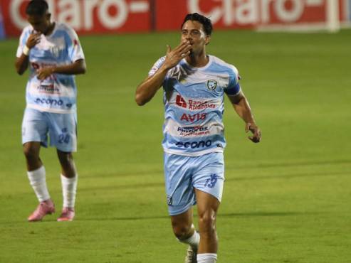Ángel Tejeda se convirtió en el goleador del Génesis FC en la Liga Nacional.