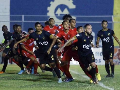 Real Sociedad y Honduras Progreso son los dos clubes que han estado peleando por no descender en el último tiempo.