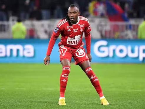 El medio Sud Ouste informó que el Brest no comprará a Alberth Elis tras no ser “decisivo” en sus nueve partidos disputados.