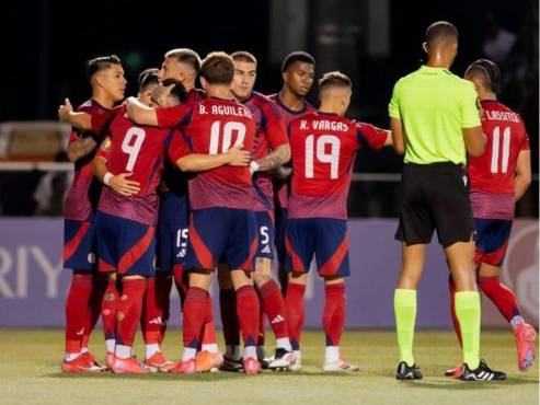 Costa Rica venció 4-3 a Surinam en su debut en la Copa Oro 2025.