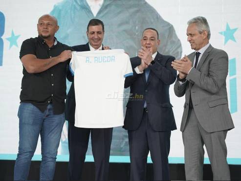 Reinaldo Rueda, presentado como técnico de Honduras: Su claro mensaje a los jugadores, lo que lo motivó a venir y las ofertas que tuvo