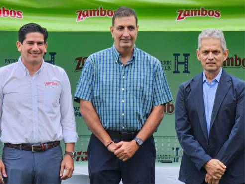 Reinaldo Rueda y Jorge Salomón en la renovación de contrato de una de las marcas patrocinadoras de la Bicolor.