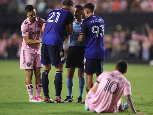 Lionel Messi se mostró fuera de ritmo y el Inter Miami quedó eliminado en las vueltas regulares de la Major League Soccer.