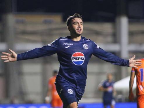 Motagua vapulea a la UPNFM en el inicio del Apertura 2024 con hattrick incluido de Agustín Auzmendi