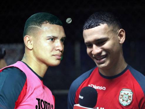 En su llegada a Honduras para buscar el boleto al Mundial 2026, Kervin Arriaga recordó todo lo que ha vivido para poder llegar a donde está.