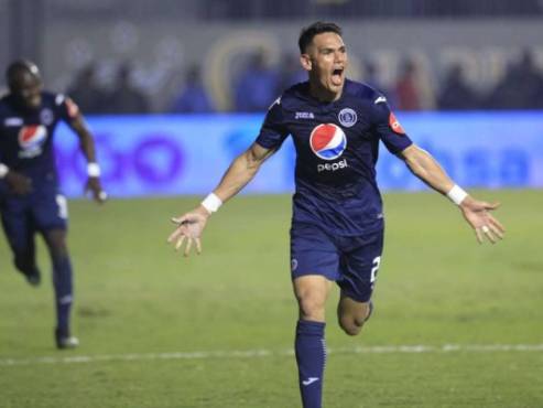 Roberto Moreira, el cañonero que amenaza al Olimpia de Pedro Troglio; su goles y récord en la Liga Nacional de Honduras