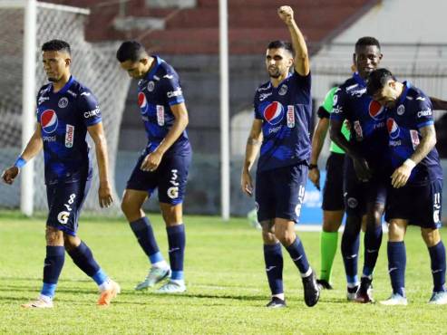 El Ciclón descansó el fin de semana para prepararse ante CAI. En el último juego golearon 4-0 al Victoria con hat-trick incluido de Agustín Auzmendi,