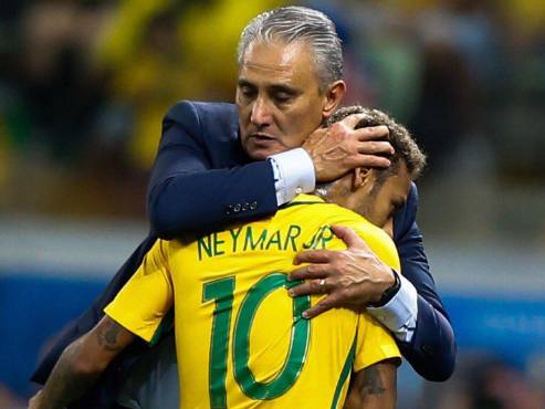 Neymar quiere fichar a Tite para la selección de Brasil.