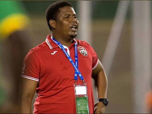 Dereck King es el técnico que debutará con Trinidad y Tobago ante Honduras.