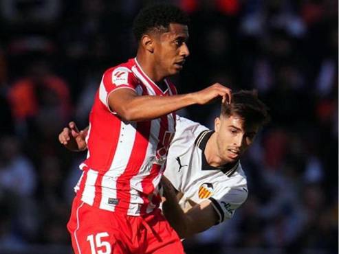 Choco Lozano en su paso por el Almería de la primera división de España.