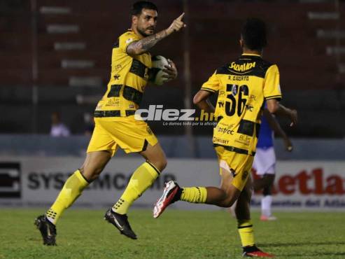 José Valladares explica porqué son ausentes Ramiro Rocca y Luis Buba López en el cuadro titular del Real España