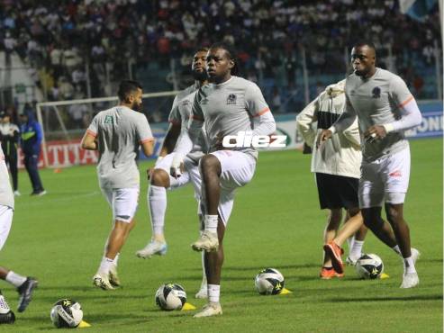 Olimpia tiene la ventaja en el reglamento por coronarse campeón de las vueltas regulares. FOTOS: Estalin Irías | Álex Pérez.