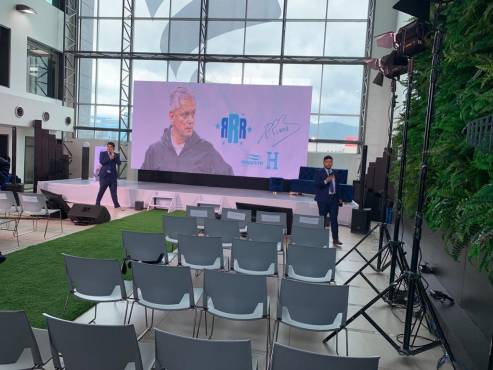 El salón donde se oficializará el regreso de Reinaldo Rueda, nuevo director técnico de la Selección de Honduras.