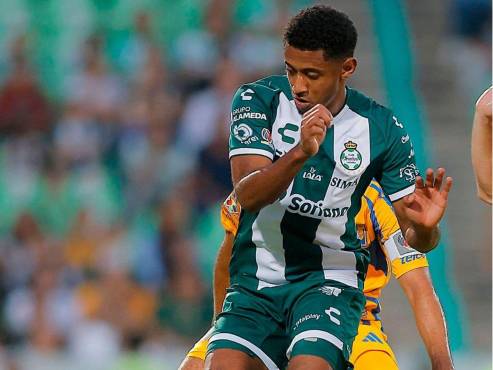 Choco Lozano fichó por el Santos, y enfrentará al DC United y Atlanta United.